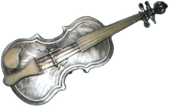 Шкатулка, выполненная в форме скрипки